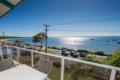 Elouera Ski Club logo and link to Elouera Ski Club home page